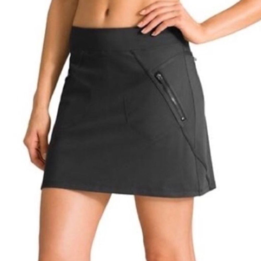 Athleta Trailside Black Skirt Skort Women’s Small T
